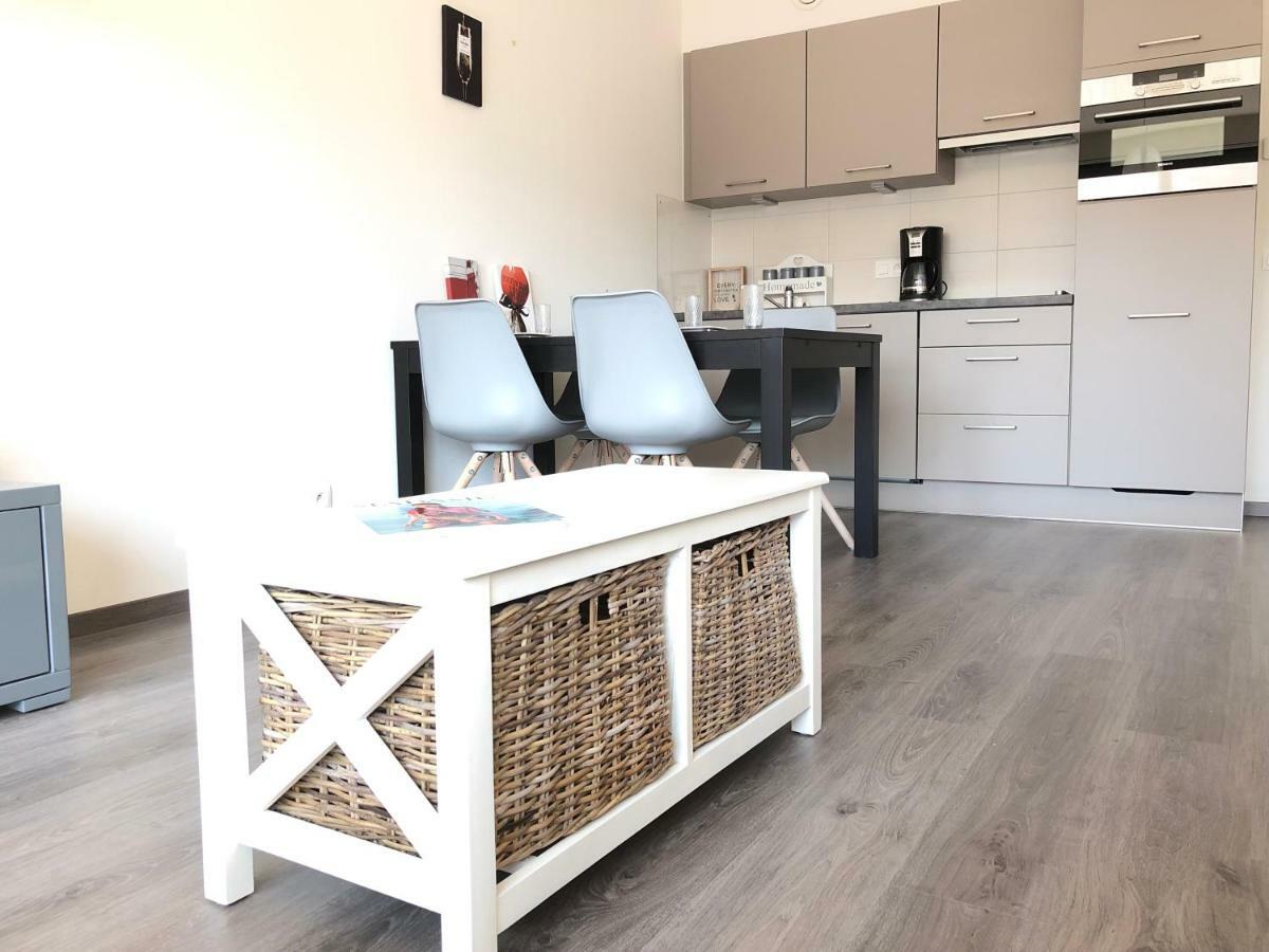 Apartment Crystal - Pool & Ostend
